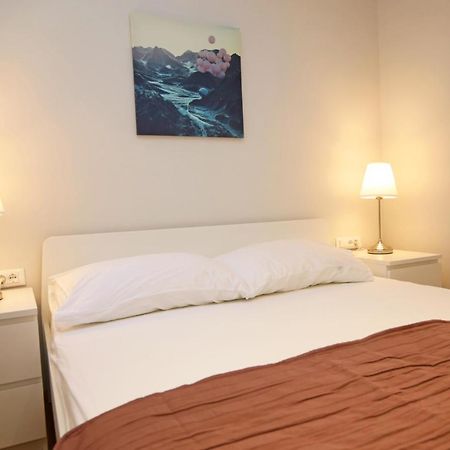 שיבניק Apartment Volat מראה חיצוני תמונה
