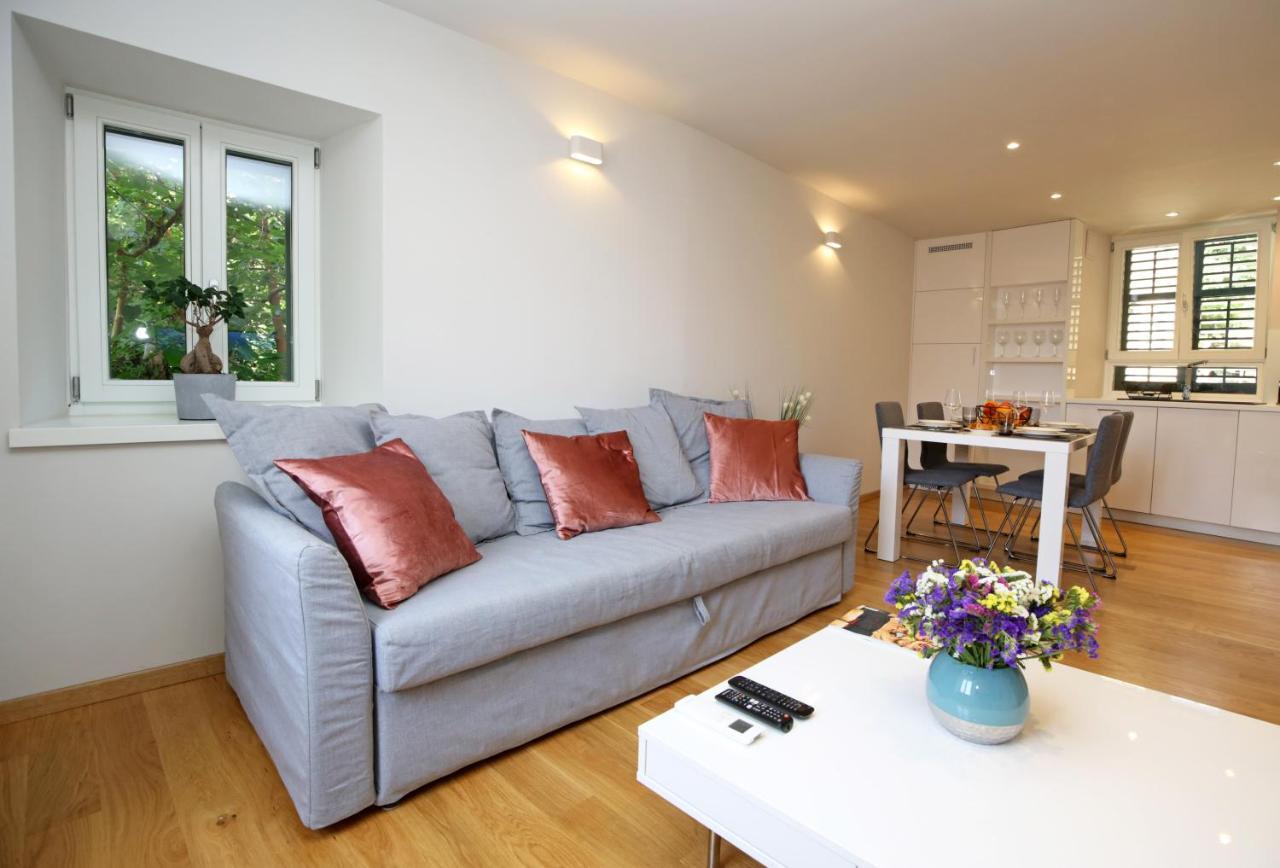 שיבניק Apartment Volat מראה חיצוני תמונה
