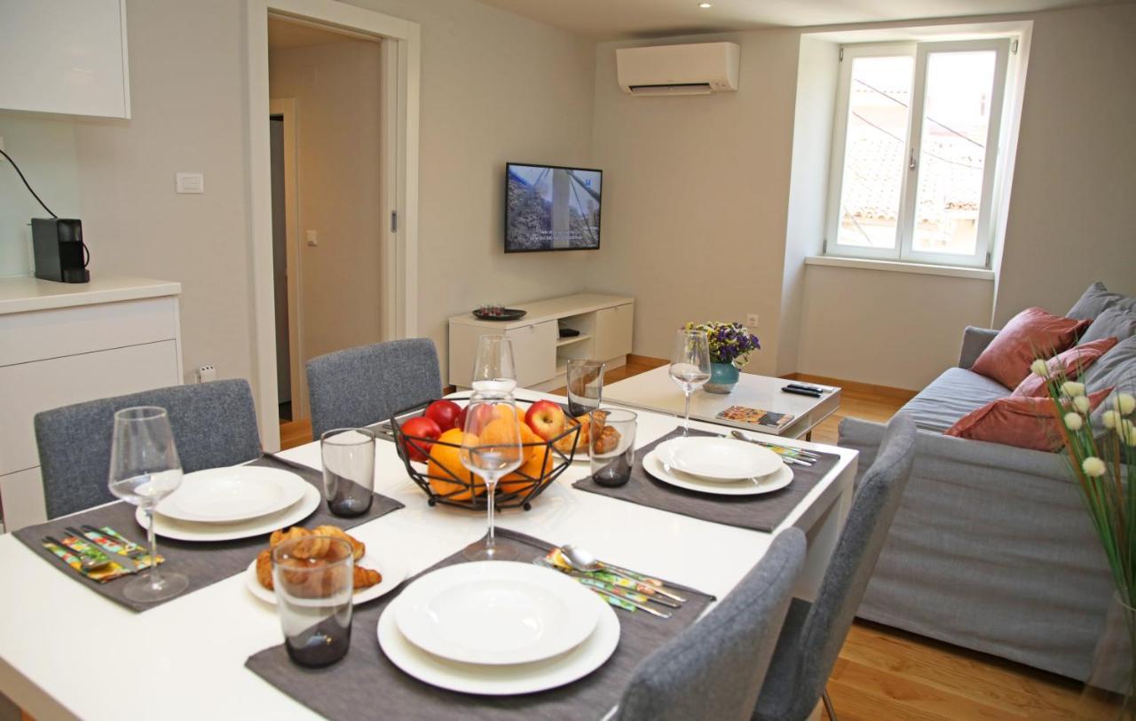 שיבניק Apartment Volat מראה חיצוני תמונה