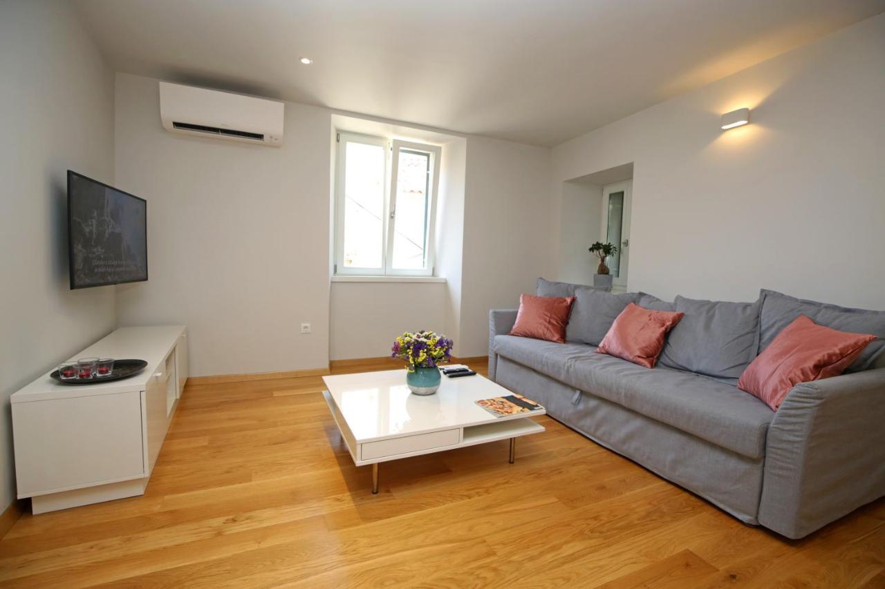 שיבניק Apartment Volat מראה חיצוני תמונה
