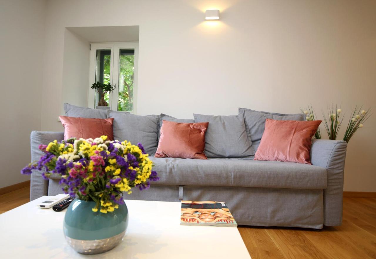 שיבניק Apartment Volat מראה חיצוני תמונה